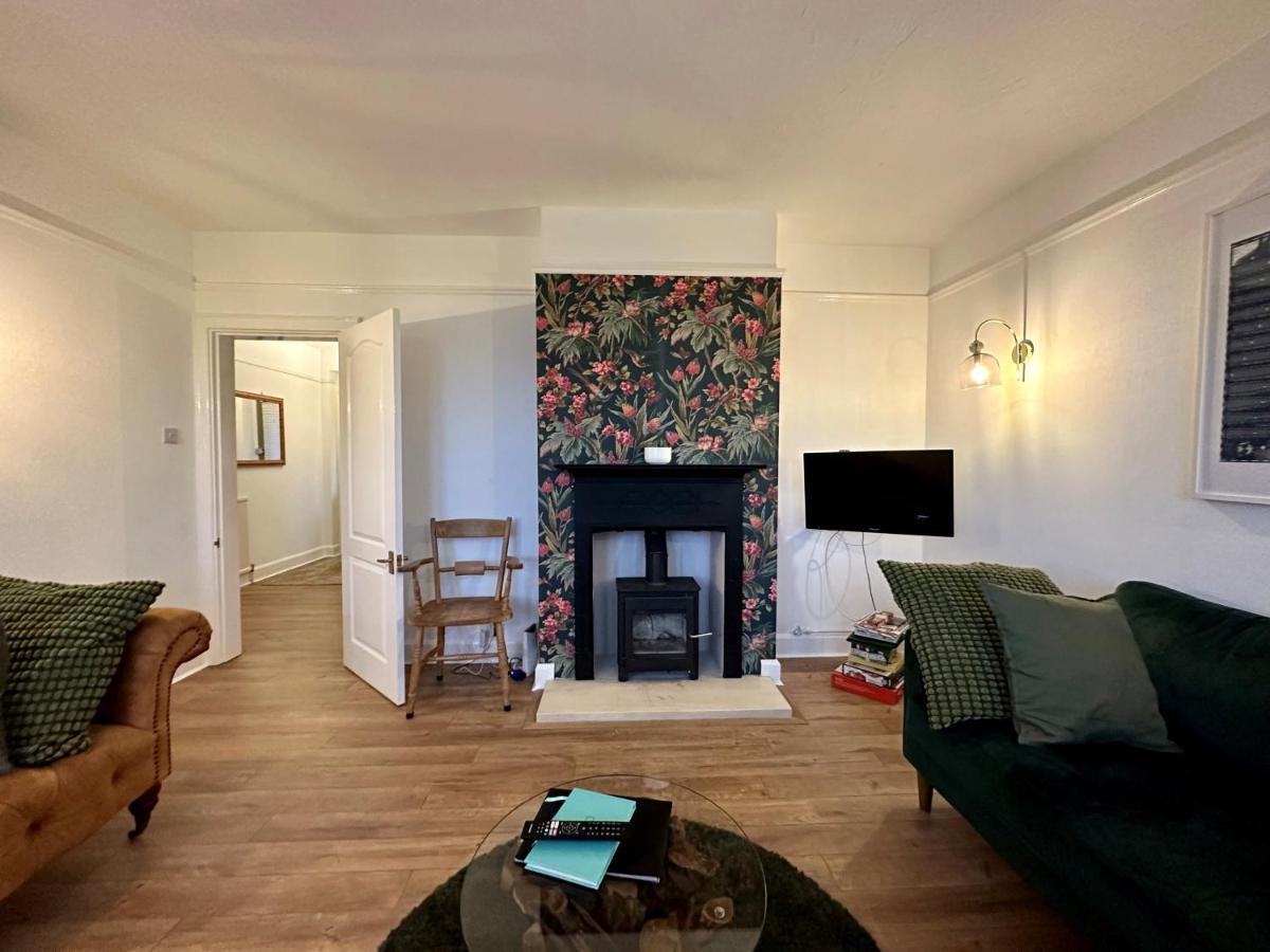 3 Bed Ground Floor Apartment - Hot Tub Optional Upgrade 하이드 외부 사진